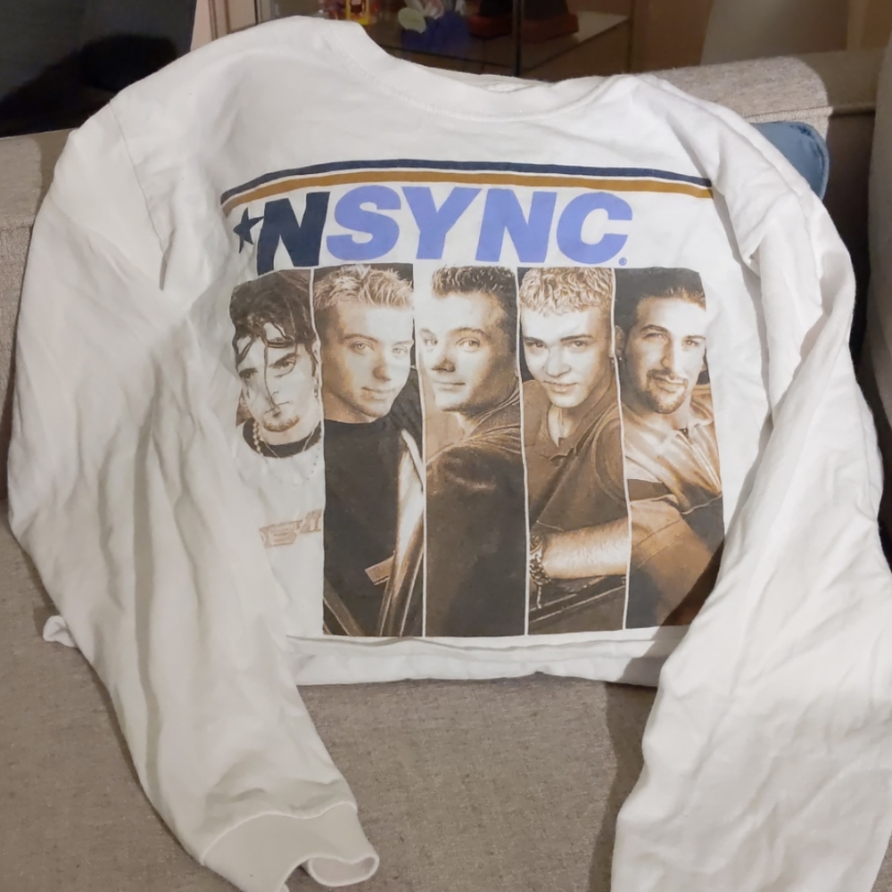 NSync cropped long sleeve shirt size M